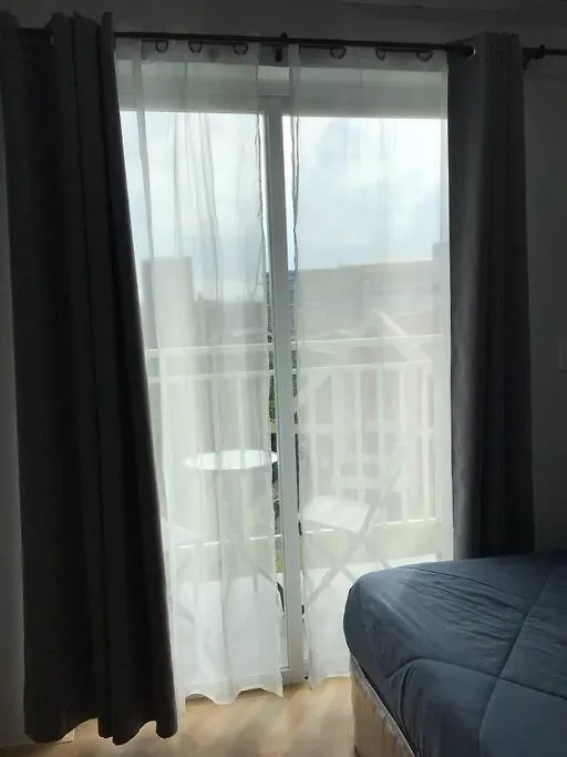 Balcony View Studio Mesatierra Garden Residences Davao City 0*,